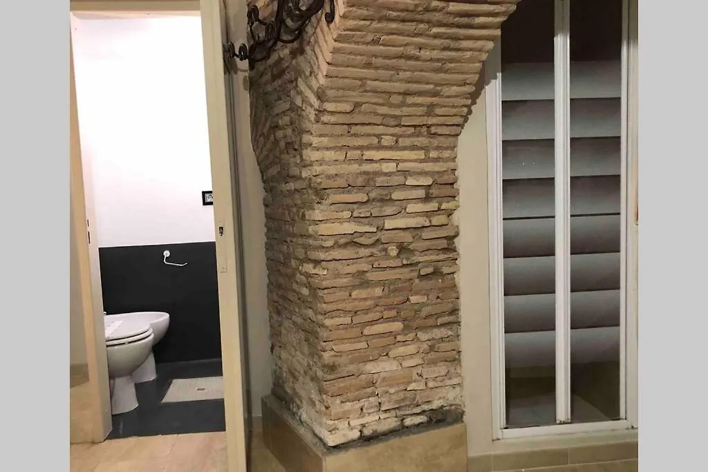 Pettinari Court Apartment Rome