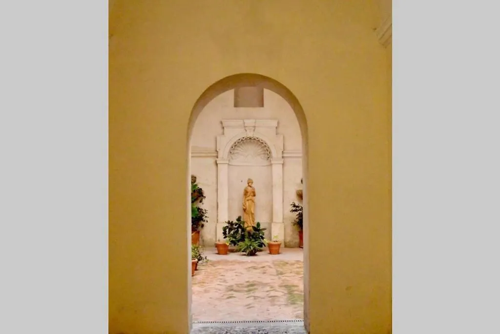 Pettinari Court Apartment Rome